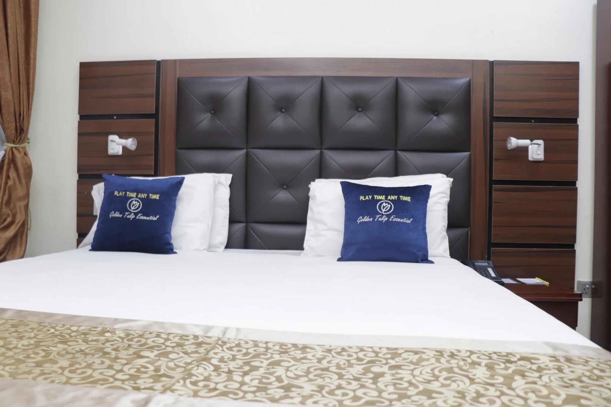 Golden Tulip Hotel- Evergreen Port Harcourt Esterno foto
